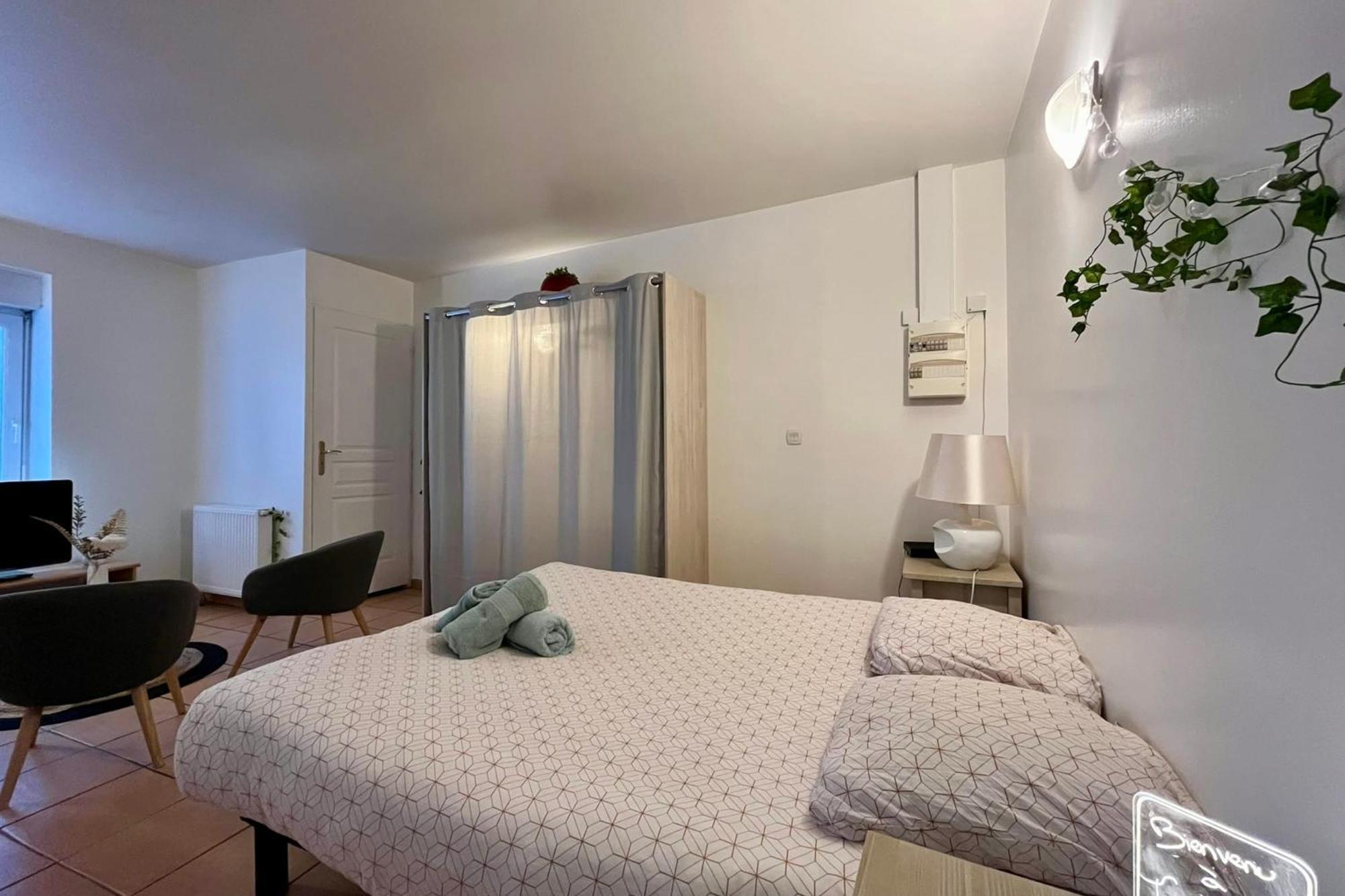 Le studio Théolier Apartamento Tournon-sur-Rhone Exterior foto